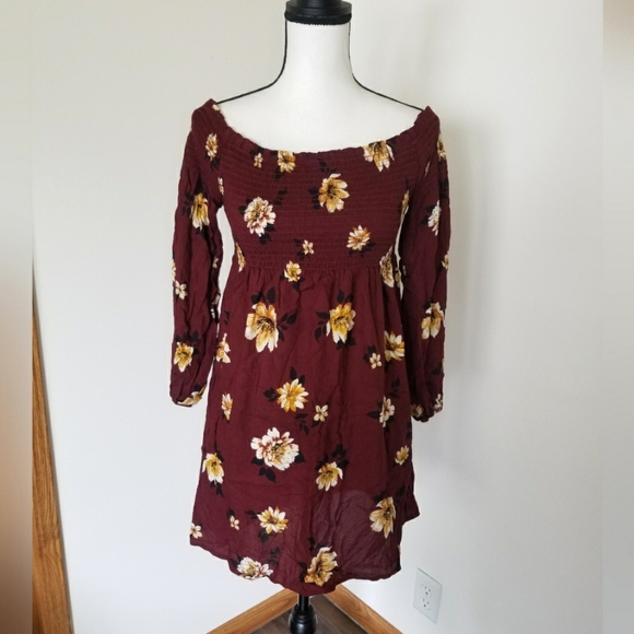 NWT Xhilaration Floral Off the Shoulder Dress - Picture 1 of 4